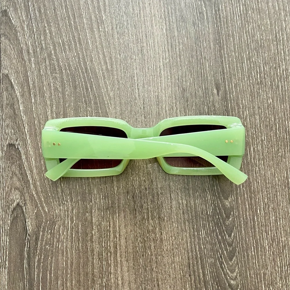 NWOT trendy rectangular sunglasses light green